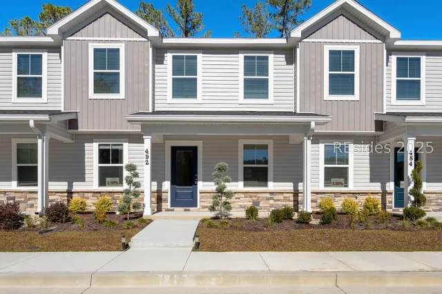 $325,000 | 492 Royal Road, Hardeeville, SC 29927