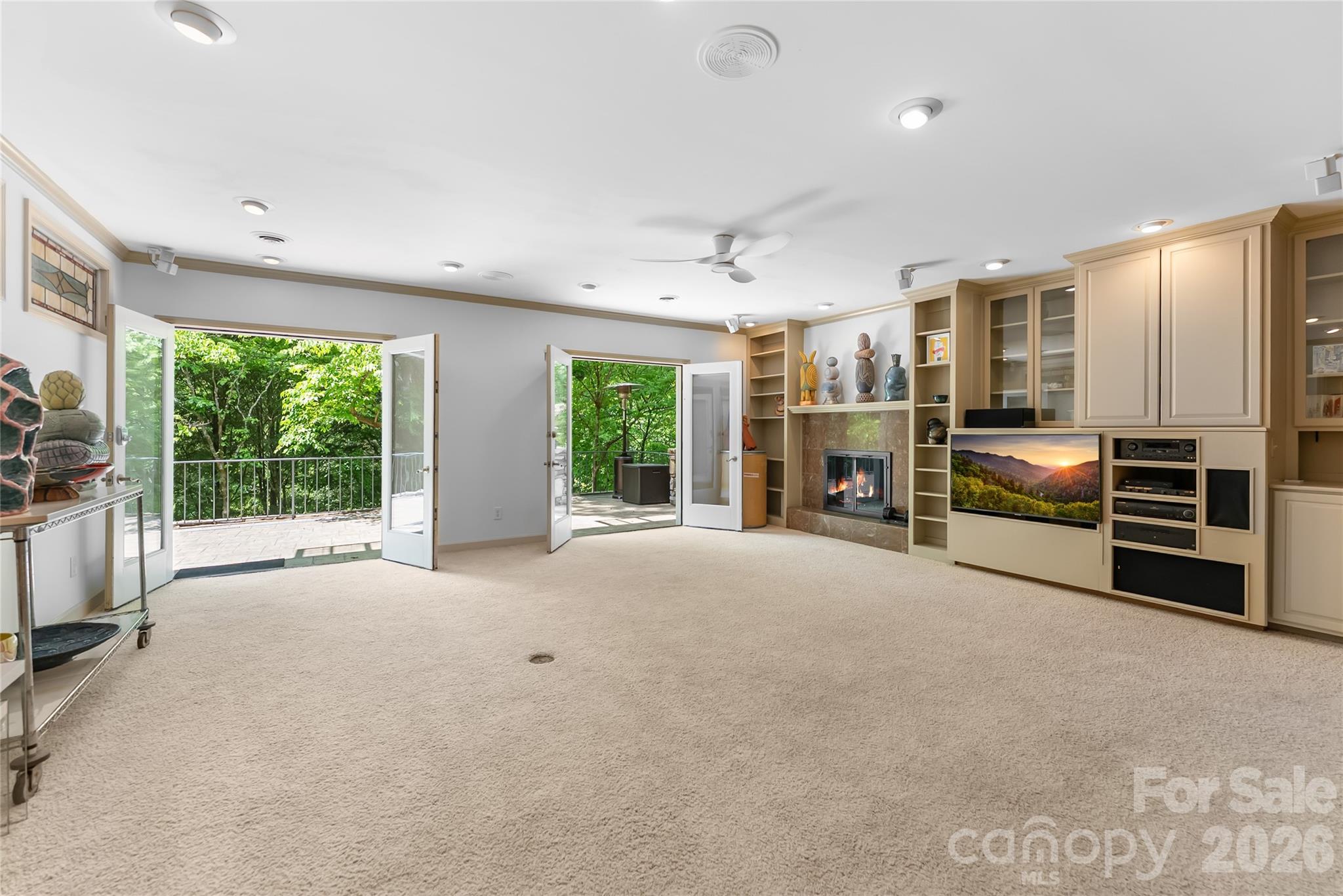 200 Robinhood Road Asheville, NC 28804 - Photo 23 of 48