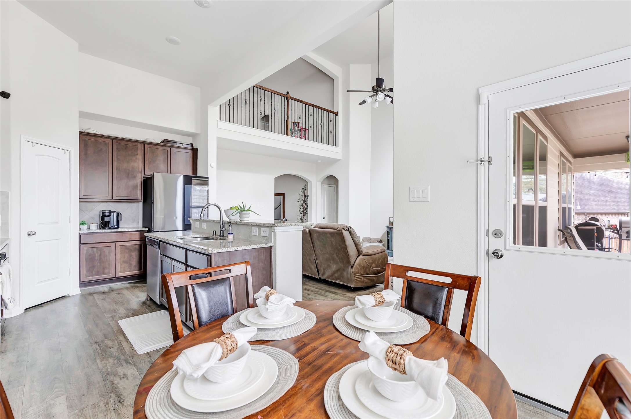 28511 Riverside Crest Lane Houston, TX 77336 - Photo 20 of 40 Dining Open to the Kitchen and Living