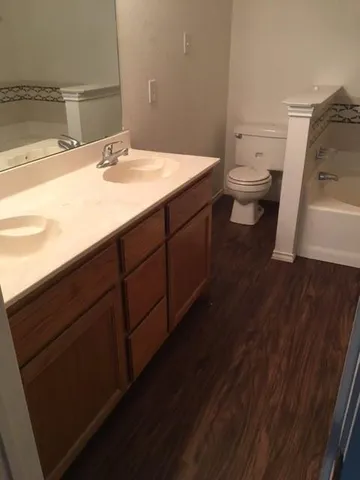 $2,495 | 76 Harbour Town, Abilene, TX 79606