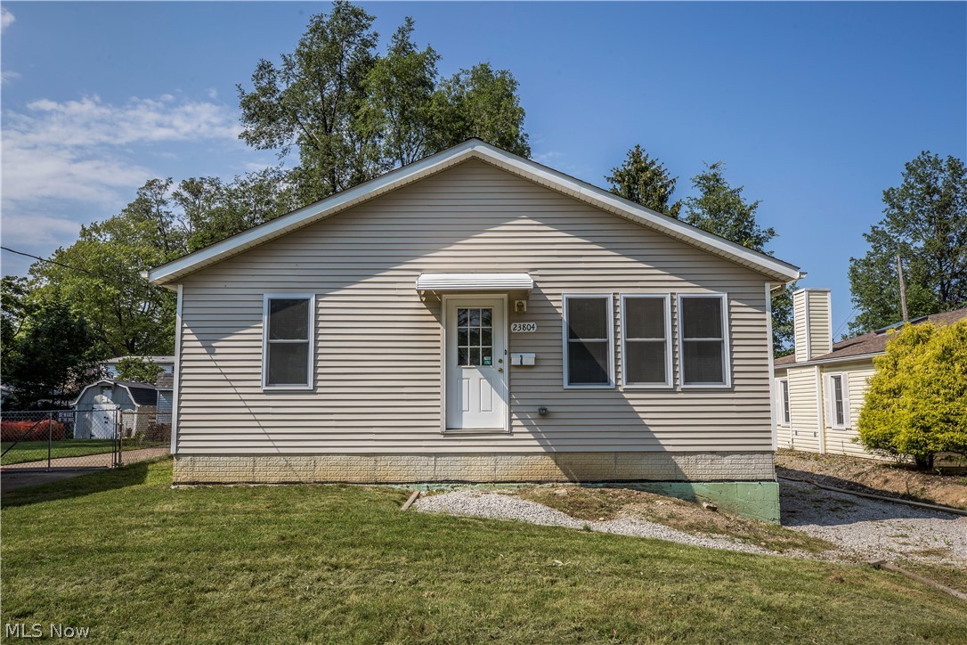 23804 Knickerbocker Road Bay Village, OH 44140 - Photo 1 of 33 Gallery Image 1