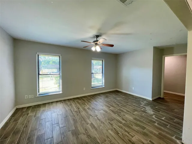 $199,000 | 300 Hargett Street, Clute, TX 77531