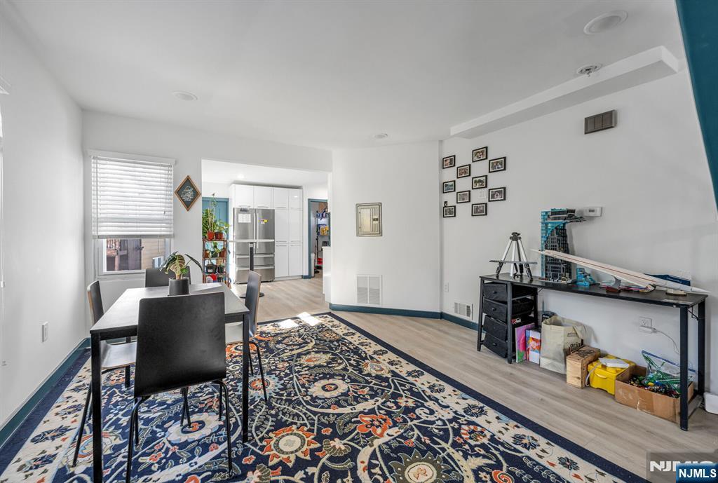 17 Mission Street Montclair, NJ 07042 - Photo 20 of 36