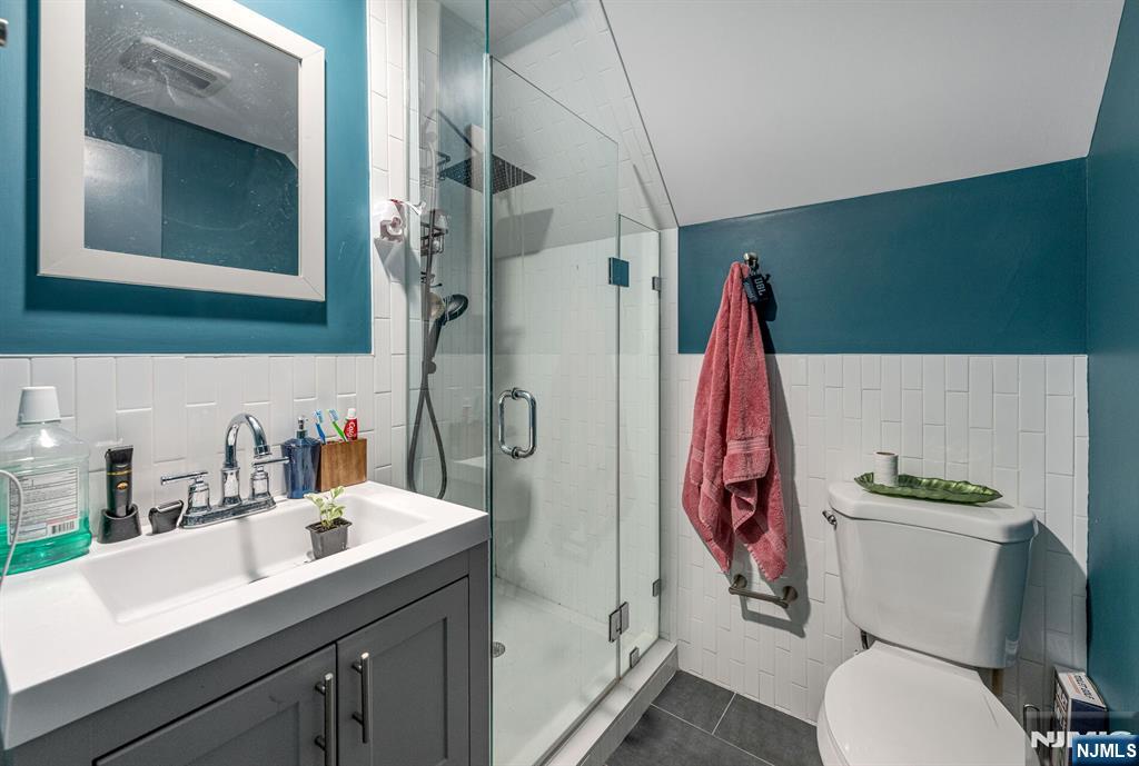 17 Mission Street Montclair, NJ 07042 - Photo 26 of 36