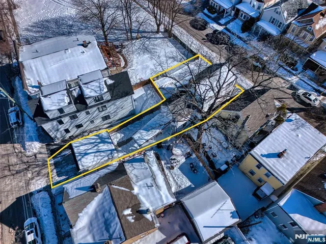 a view of outdoor space