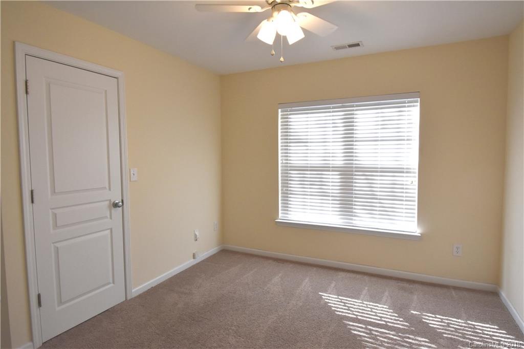 4818 Sunset Ridge Court Charlotte, NC 28269 - Photo 18 of 22