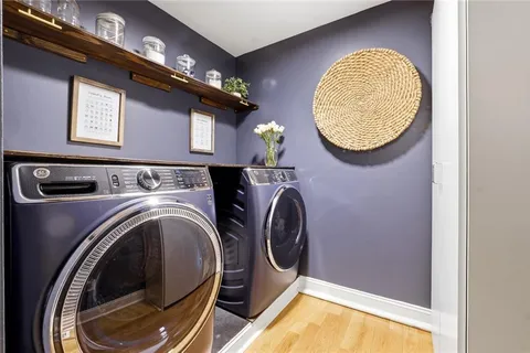 $710,000 | 121 Brookview Circle, Atlanta, GA 30339