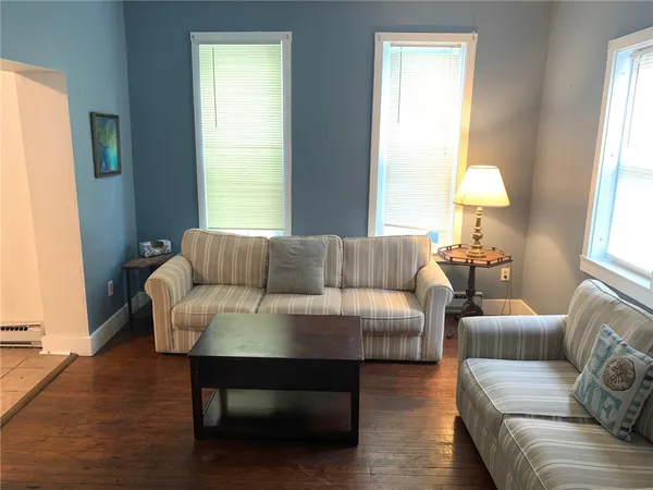 $3,000 | 42 Lee Avenue, Newport, RI 02840