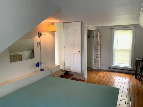 $3,000 | 42 Lee Avenue, Newport, RI 02840