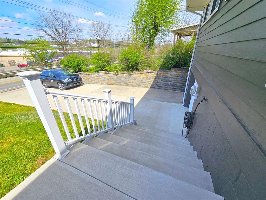 160 Franklin Farms Road Washington, PA 15301 - Photo 3 of 36