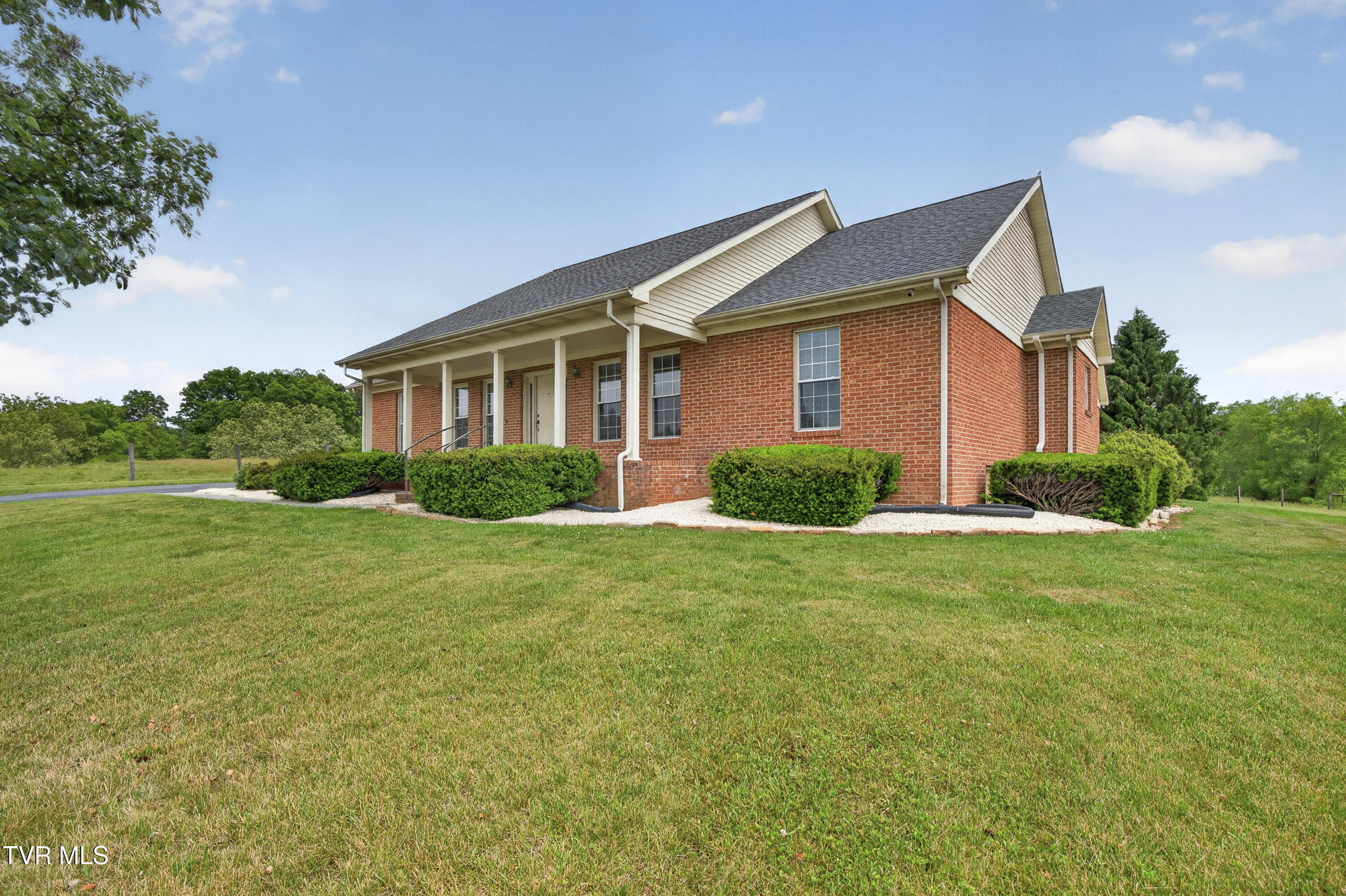 18158 Old Jonesboro Road Abingdon, VA 24211 - Photo 2 of 27 18158-Old-Jonesboro-Rd-Abingdon-VA Matt-