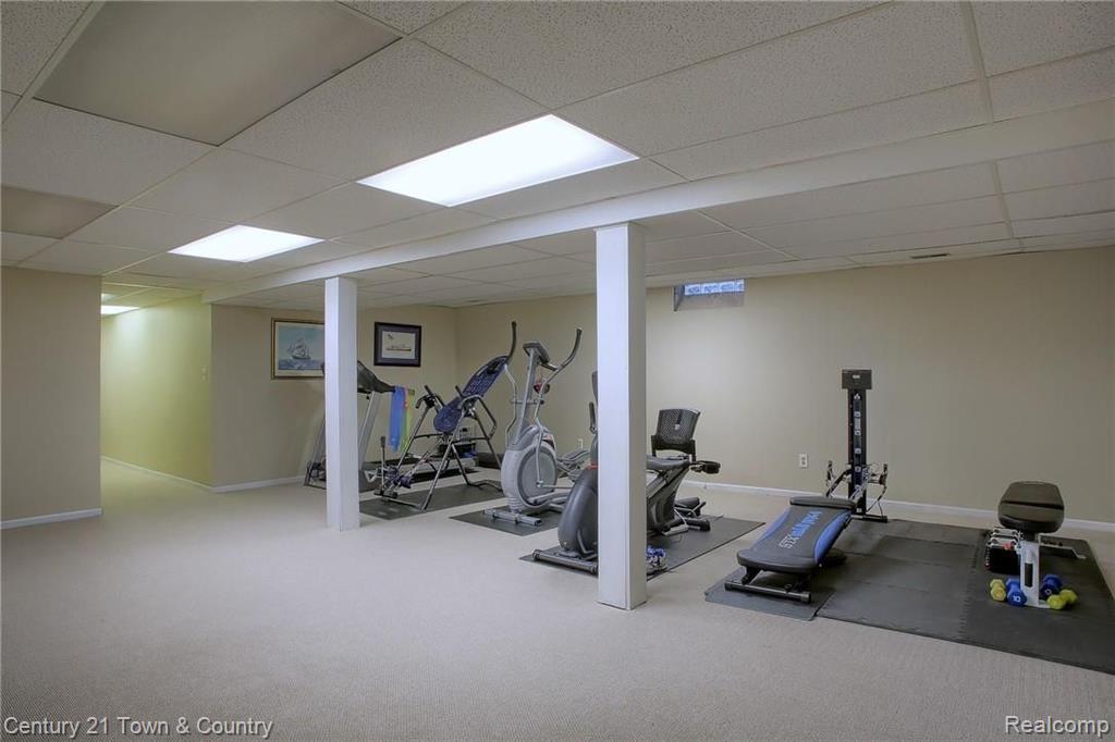 2300 Kingsford Road Rochester Hills, MI 48309 - Photo 25 of 32