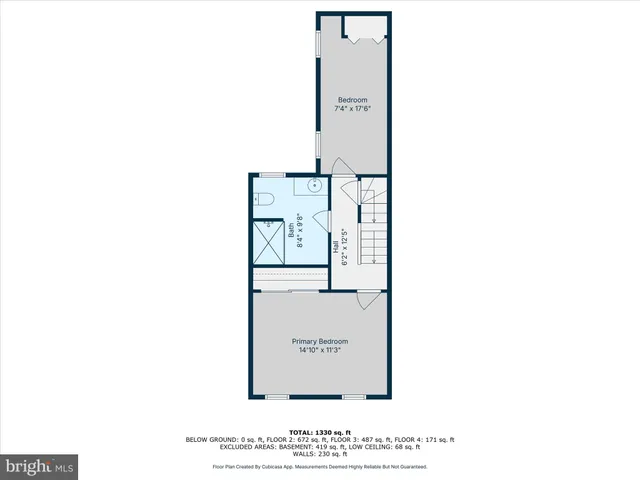 a picture of floor with a white wall