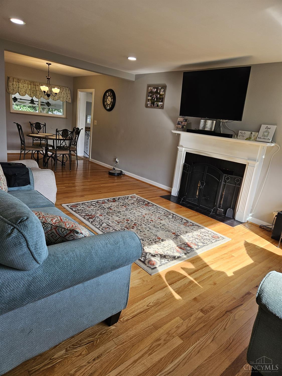 1171 Nordyke Road Cincinnati, OH 45255 - Photo 4 of 39