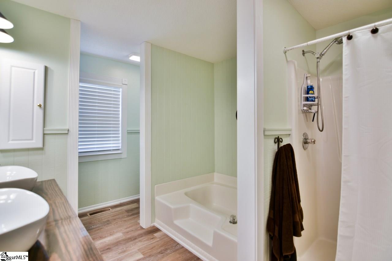 1004 Ashmore Bridge Road Greenville, SC 29605 - Photo 18 of 36 Gallery Image 18