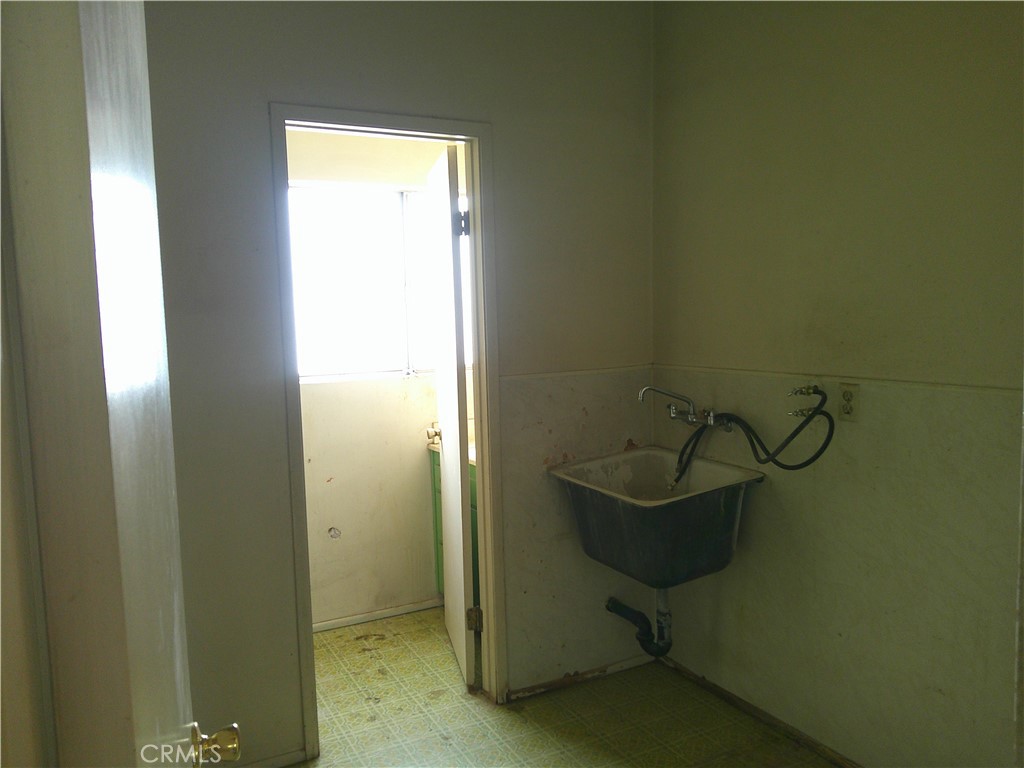 4500 Highland Place Riverside, CA 92506 - Photo 18 of 32