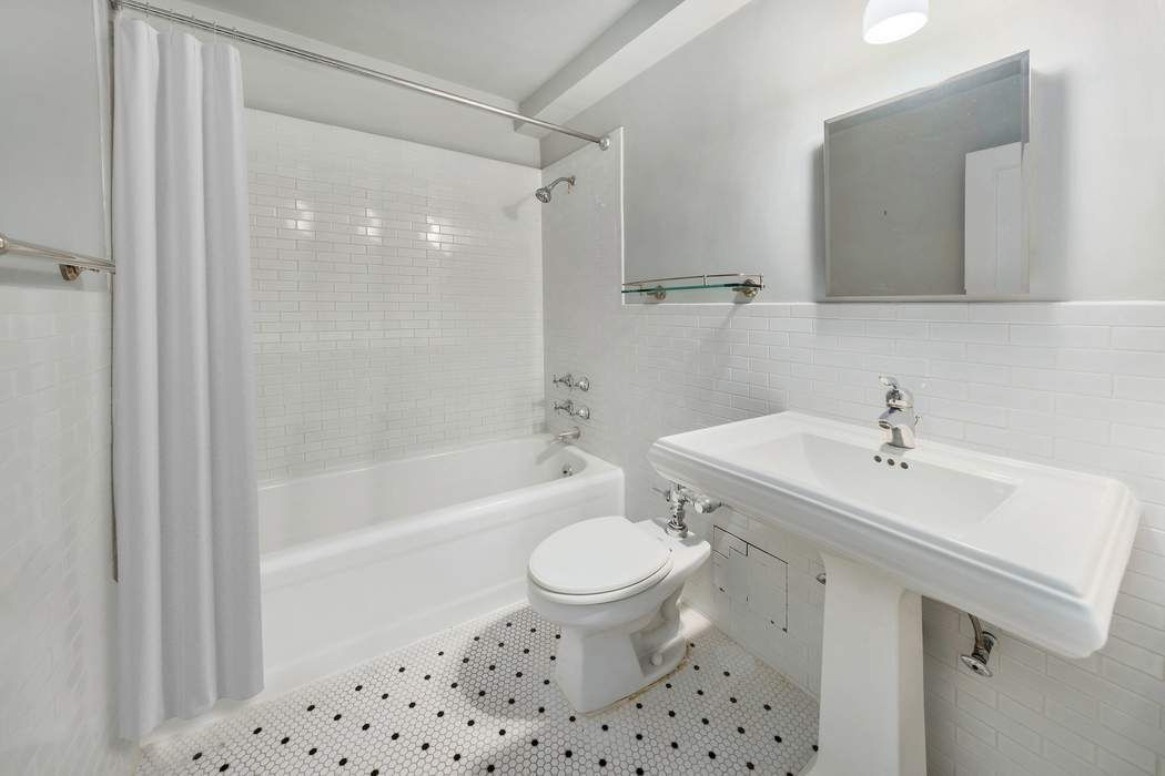 20 East 35th Street, Unit 10B Manhattan, NY 10016 - Photo 5 of 9
