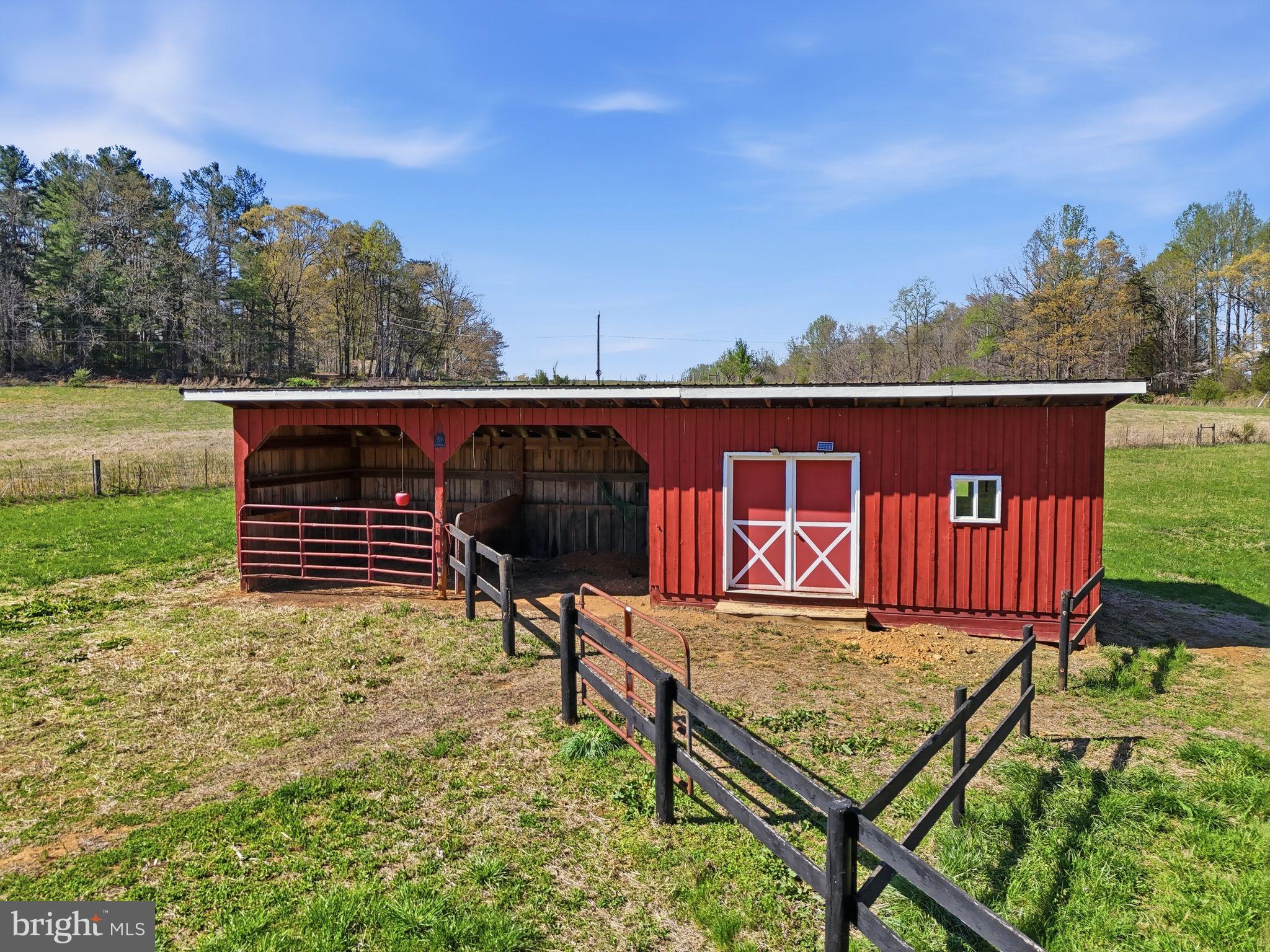 140 Woods Ridge Lane Reva, VA 22735 - Photo 69 of 87 Run-in Shed and Tack Room