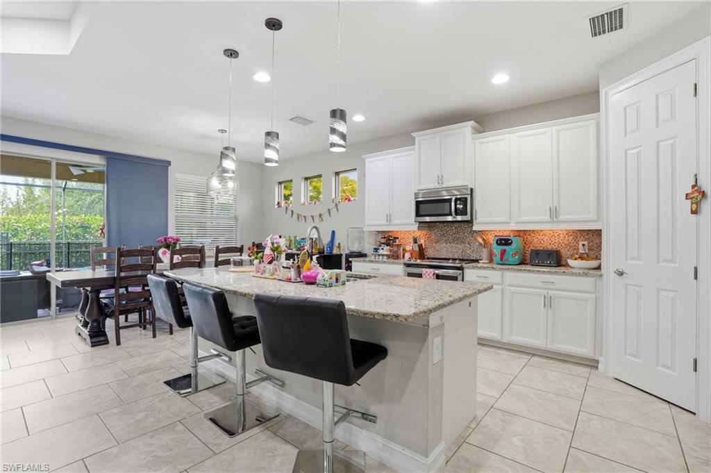 16329 Aberdeen Way Naples, FL 34110 - Photo 11 of 34