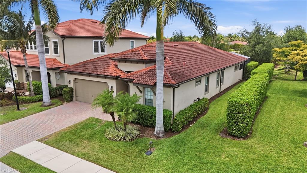 16329 Aberdeen Way Naples, FL 34110 - Photo 2 of 34