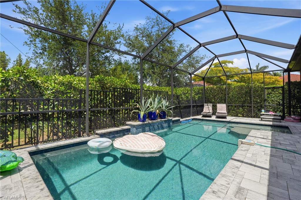 16329 Aberdeen Way Naples, FL 34110 - Photo 32 of 34