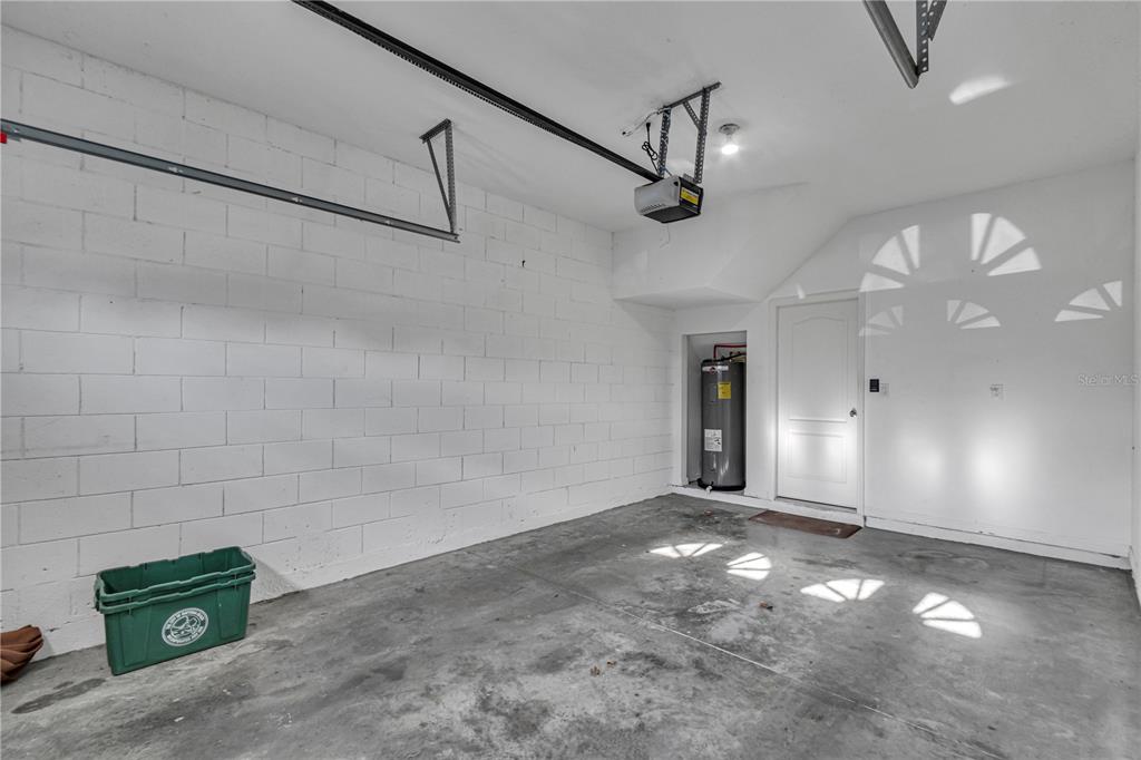 106 Carmichael Way Daytona Beach, FL 32124 - Photo 23 of 35 a view of a livingroom with a ceiling fan and window