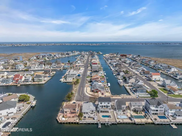 $829,900 | 119 Valencia Drive, Brick, NJ 08723