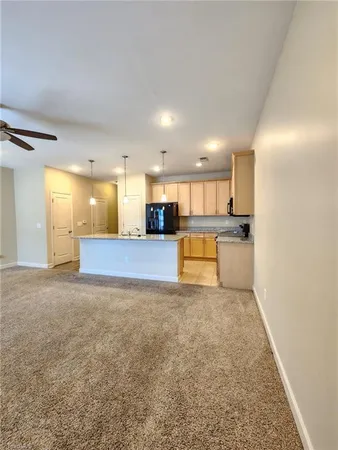 $1,950 | 1915 D Fleming Road, Greensboro, NC 27410