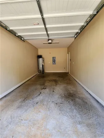 $1,950 | 1915 D Fleming Road, Greensboro, NC 27410