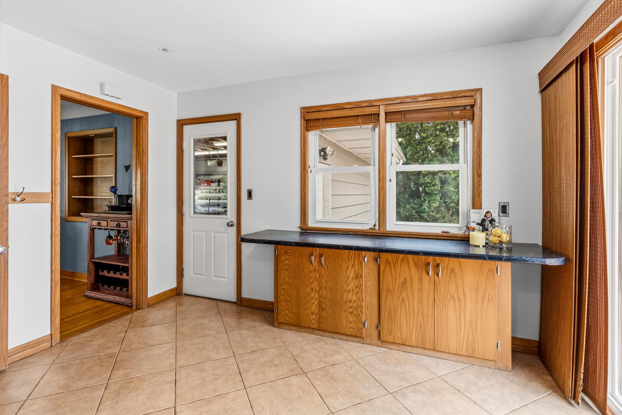 2017 Beacon Street Roseville, MN 55113 - Photo 17 of 36