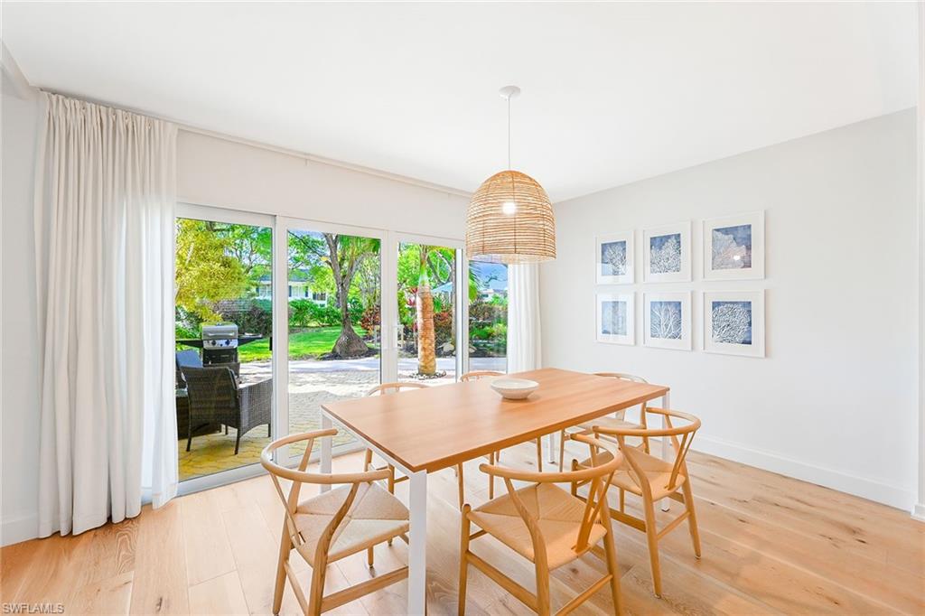 1334 Crayton Road, Unit 1 Naples, FL 34102 - Photo 6 of 22 Dining Area