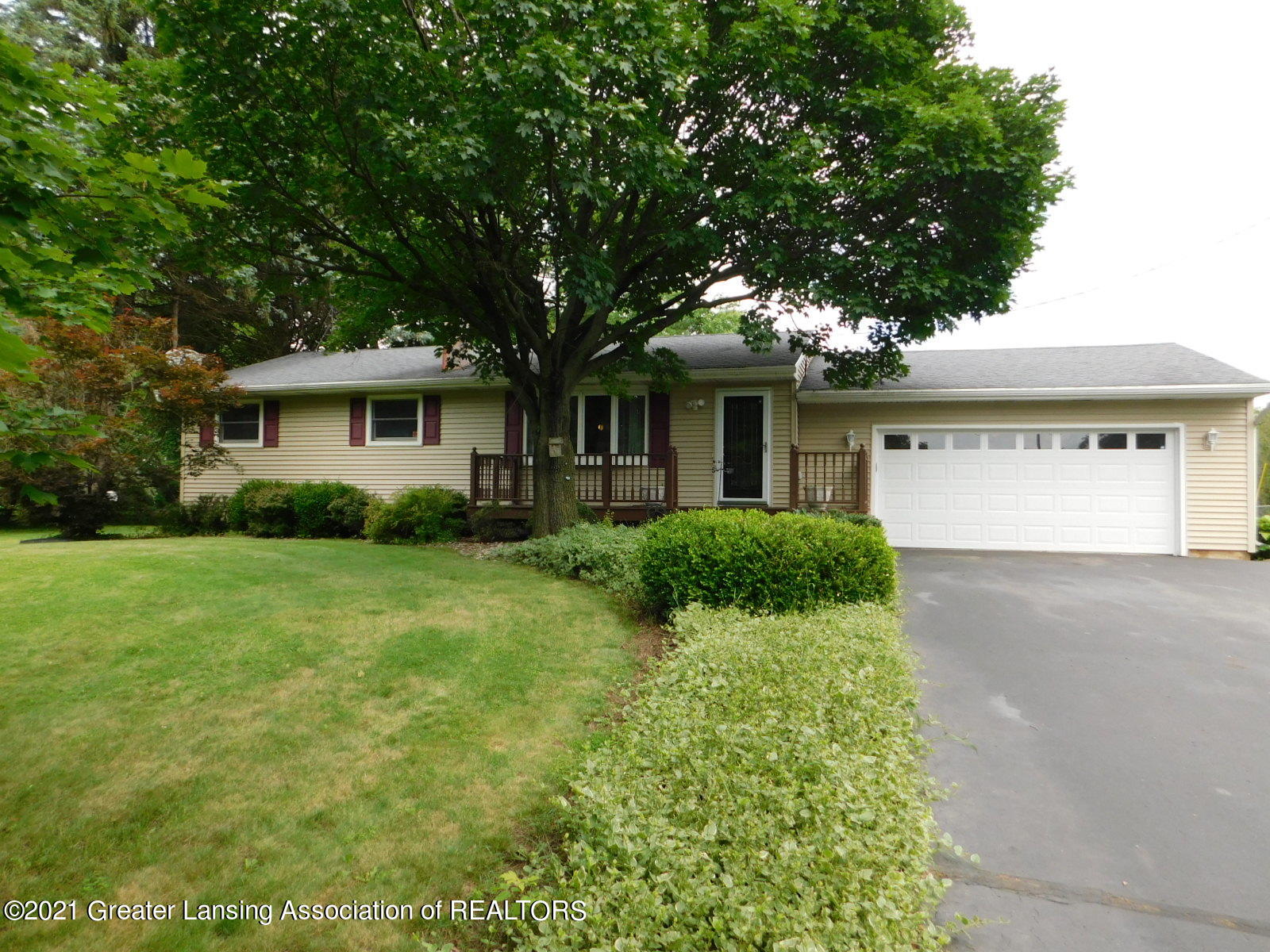 2779 Eden Road Leslie, MI 49251 - Photo 1 of 39 exterior