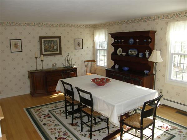 14 Oxbow Road Danvers, MA 01923 - Photo 17 of 30 Gallery Image 17