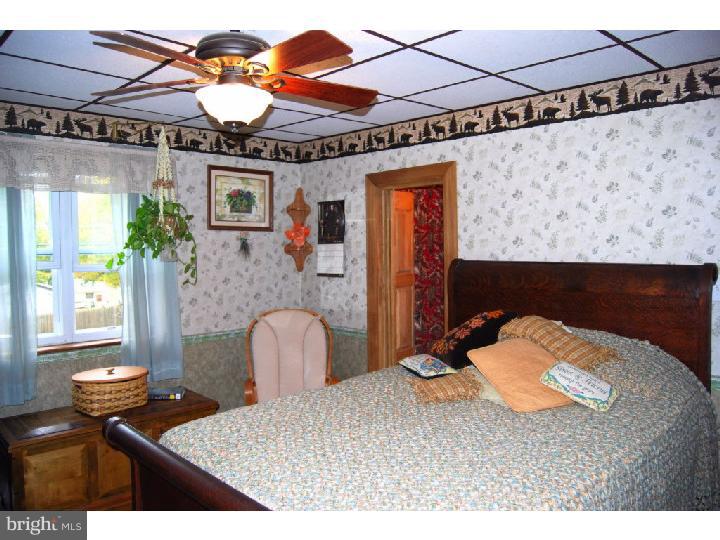 107 Old State Road Reading, PA 19606 - Photo 5 of 14