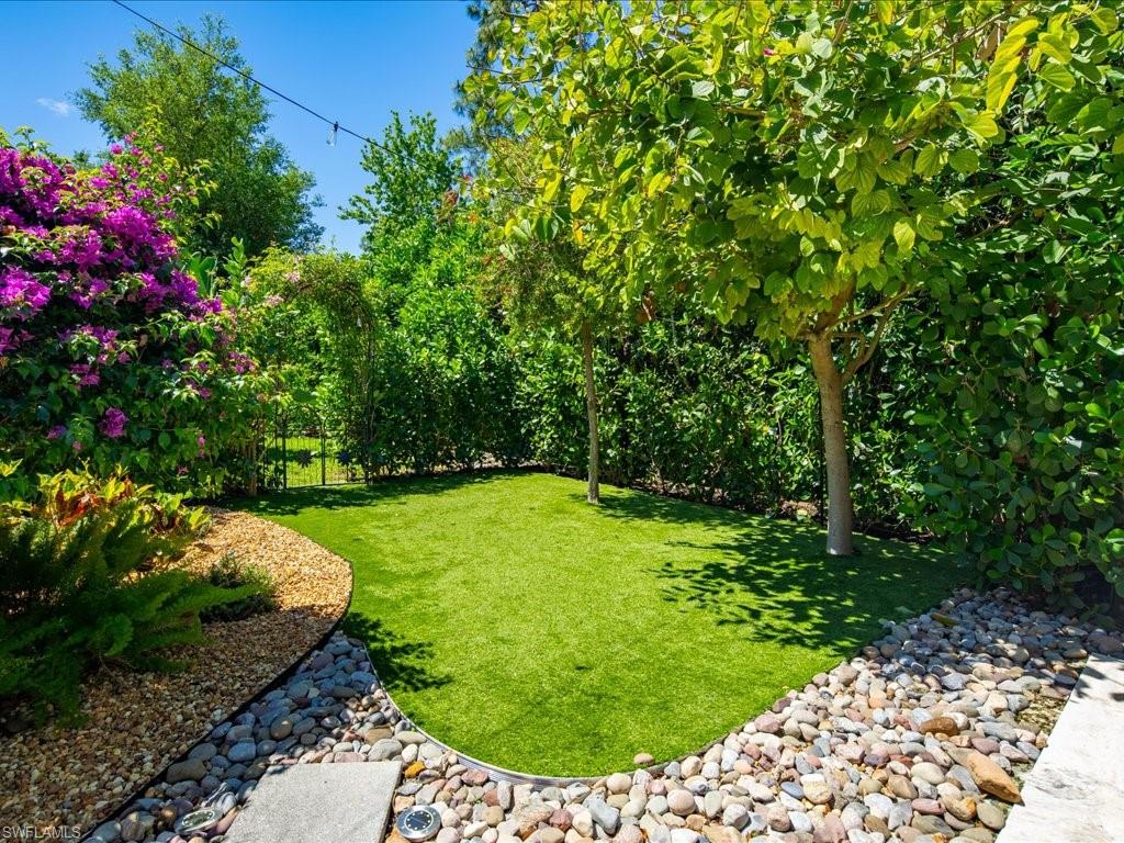 16196 Parque Lane Naples, FL 34110 - Photo 24 of 42