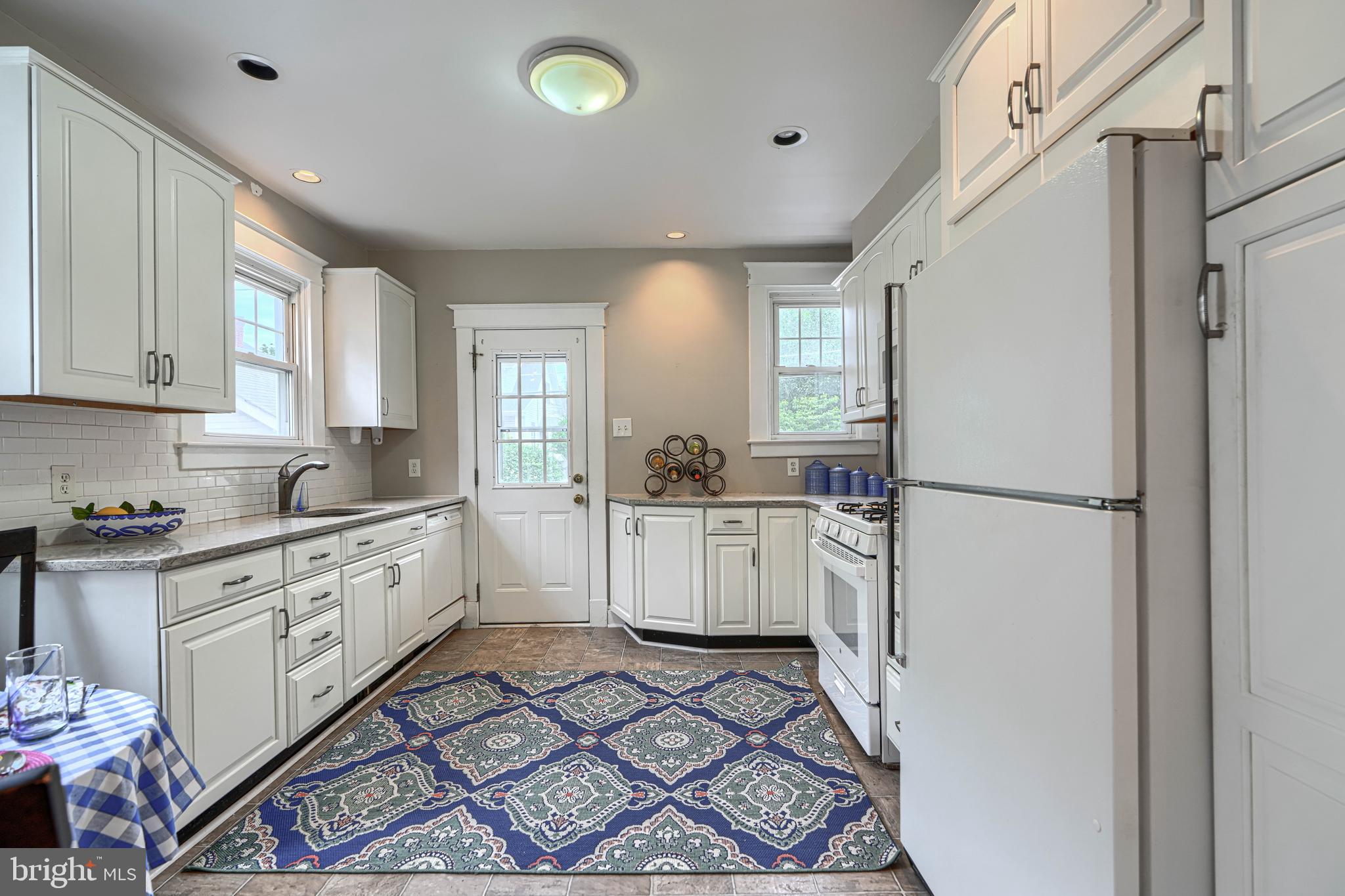 510 Murdock Road Baltimore, MD 21212 - Photo 15 of 68 NEW Updated Kitchen!