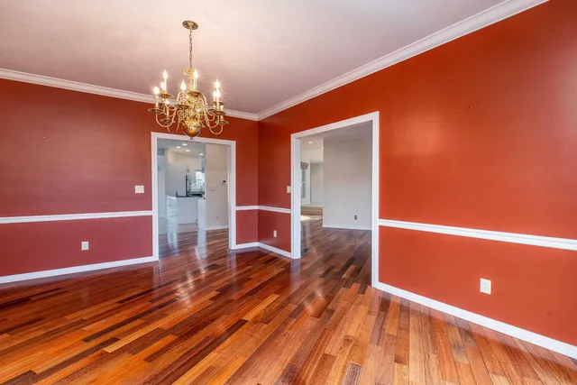 $749,000 | 396 Lake Indian Hills Circle, Carbondale, IL 62902