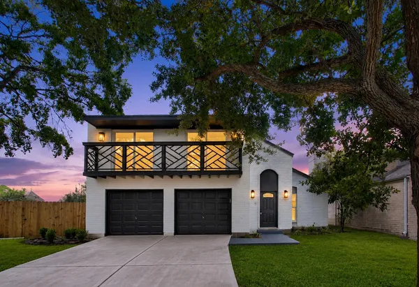 $319,900 | 3139 Hazel Park Drive, Houston, TX 77082