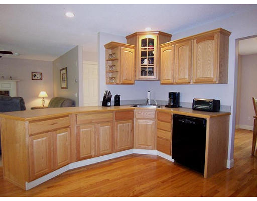 4 Peterson Road Palmer, MA 01069 - Photo 7 of 18