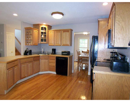 4 Peterson Road Palmer, MA 01069 - Photo 8 of 18