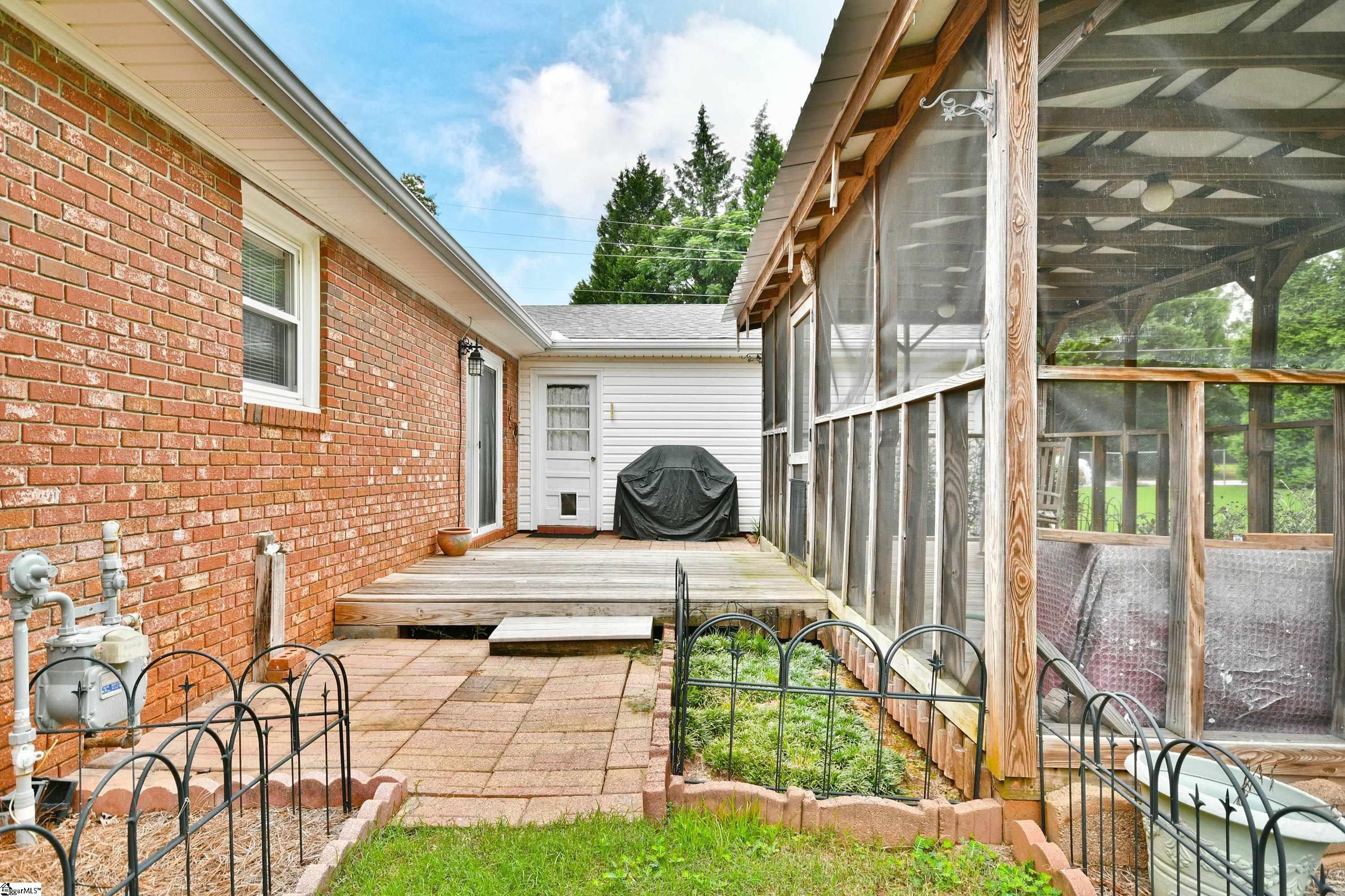 120 Dayton School Road Easley, SC 29642 - Photo 32 of 34 Gallery Image 32