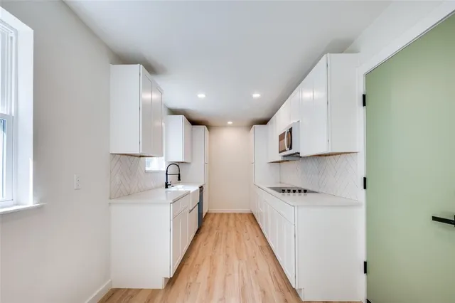 $249,900 | 509 Steeple Ridge Court, Everman, TX 76140