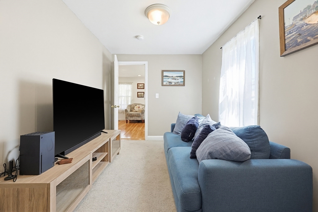 3 Prentice Avenue Milford, MA 01757 - Photo 15 of 35