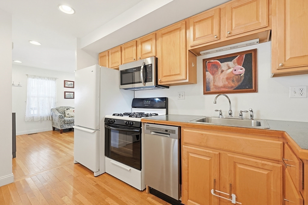 3 Prentice Avenue Milford, MA 01757 - Photo 21 of 35