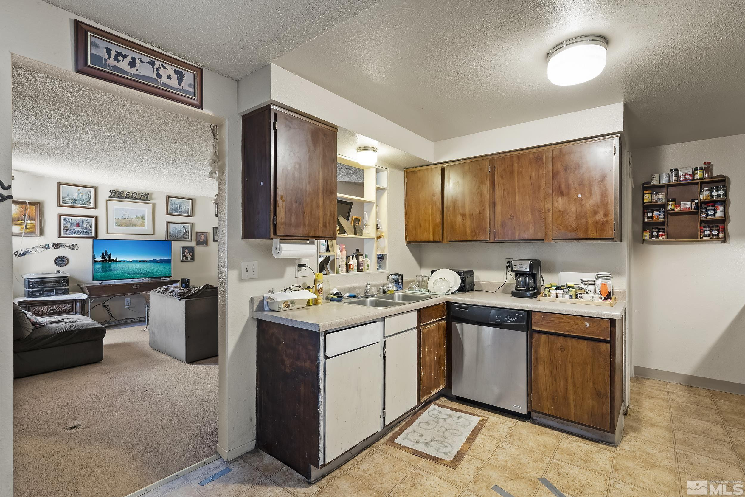 6775 Honeysuckle Drive Reno, NV 89506 - Photo 8 of 16 Photo 8