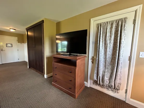 $28,500 | 302-qtr 2 89 Grand Summit Way, West Dover, VT 05356