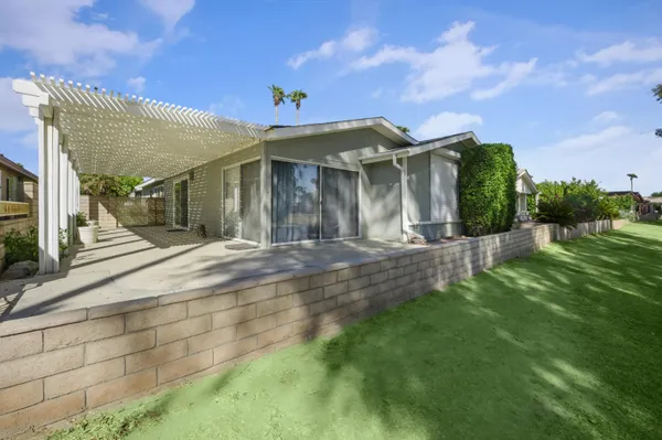 $2,150 | 74631 Mexicali Rose, Thousand Palms, CA 92276