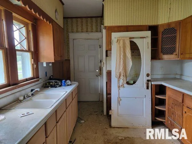 $39,700 | 501 South Dean Street, Royalton, IL 62983