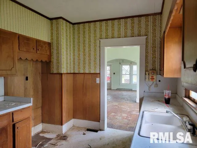 $39,700 | 501 South Dean Street, Royalton, IL 62983