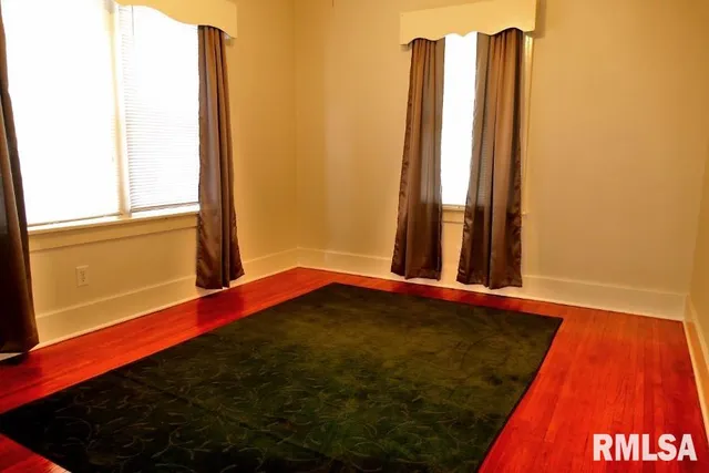 $139,900 | 809 West Eleanor Place, Peoria, IL 61604